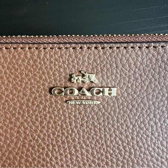 COACH | Brown Double Zipper Wristlet - Picture 5 of 7